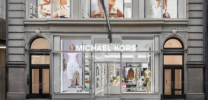Michael Kors sigue los pasos de Tapestry y da forma a un nuevo `hólding’ del lujo americano